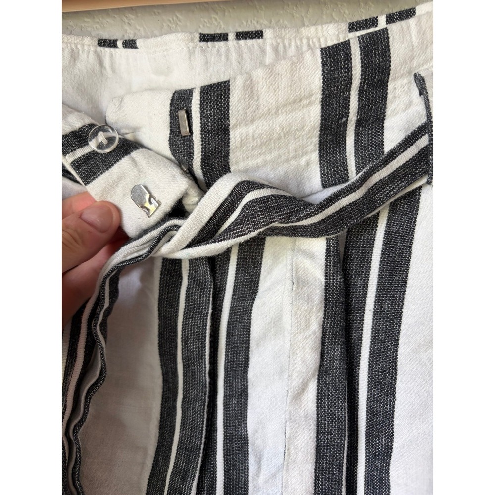H&M Black and White Vertical-Stripe High-Waist Wide-Leg Pants with Tie Belt 6 - Picture 4 of 6